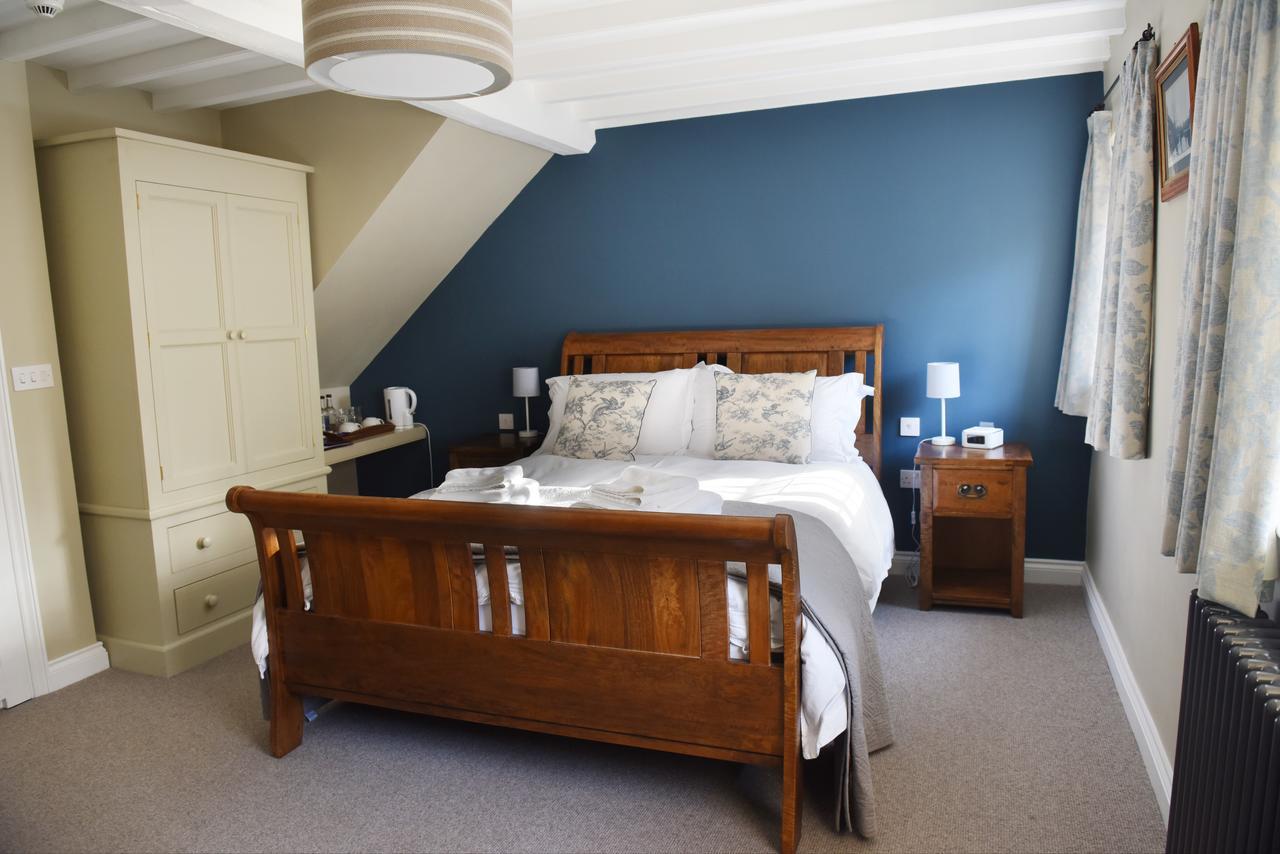 The Three Horseshoes Warham Bagian luar foto